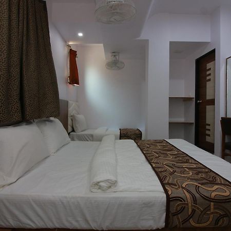 Hotel Apex Наві-Мумбаї Екстер'єр фото