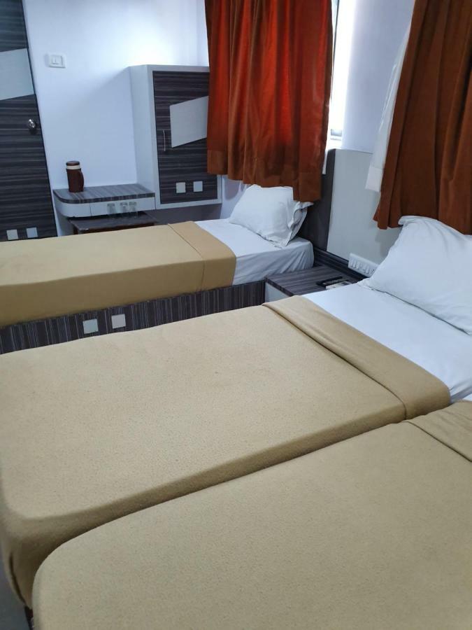 Hotel Apex Наві-Мумбаї Екстер'єр фото